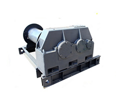 Лебедка тяговая ТЭЛ-15 г/п 15000 кг Н-300 м (без каната) Лебедка тяговая ТЭЛ-15 г/п 15000 кг Н-300 м (без каната)